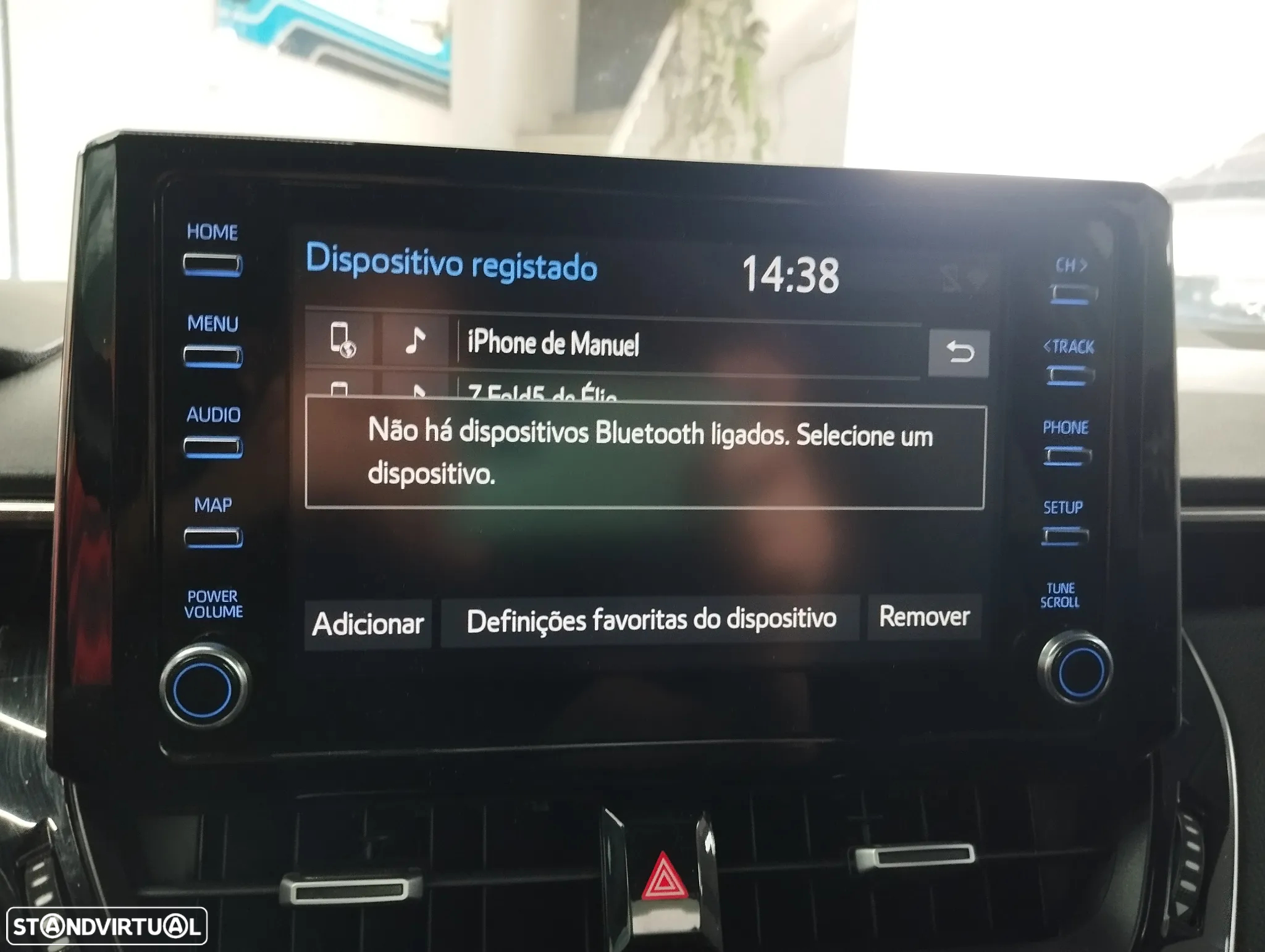 Toyota Corolla Touring Sports 1.8 Hybrid Comfort+P.Sport - 22