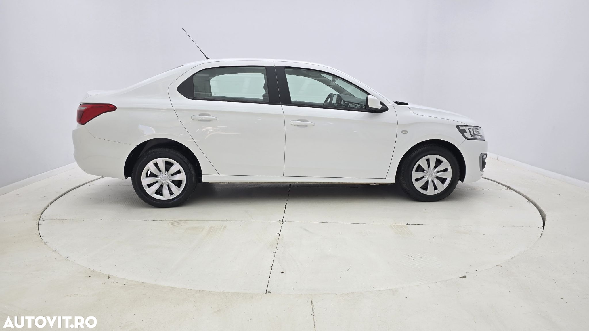 Citroën C-Elysée 1.5 BlueHDi 100 S&S BVM6 Feel - 5