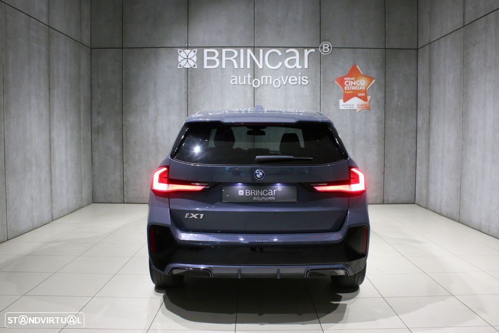 BMW iX1 xDrive30 Pack Desportivo M - 13