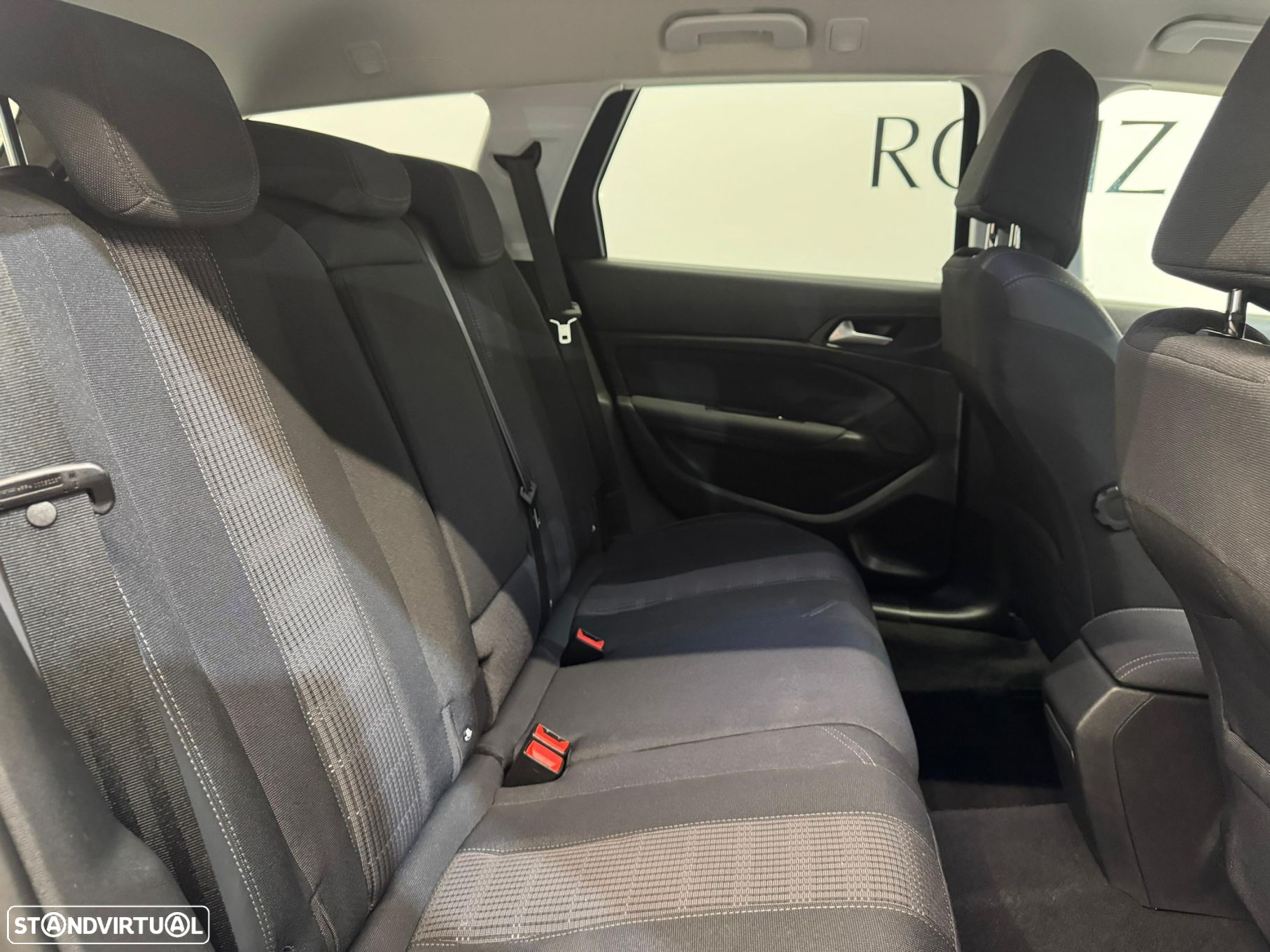 Peugeot 308 SW 1.5 BlueHDi Style EAT8 - 13