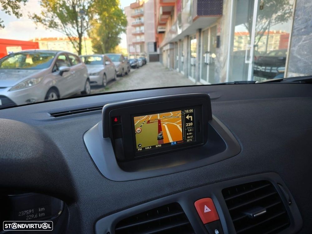 Renault Mégane Sport Tourer 1.5 dCi Dynamique S - 14
