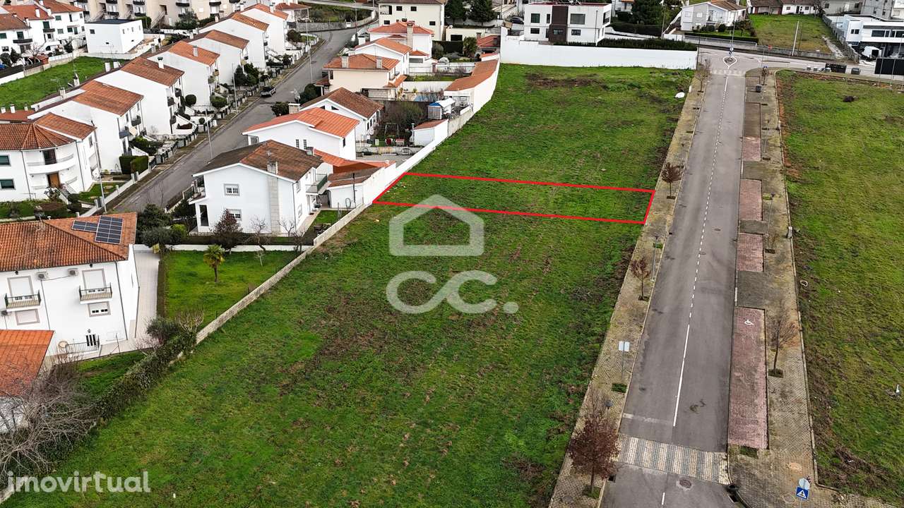 Lote de terreno destinado à construção de moradia, situado em uma loca - Grande imagem: 3/15