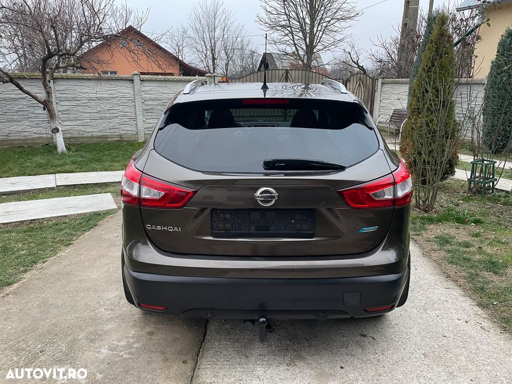 Nissan Qashqai - 11