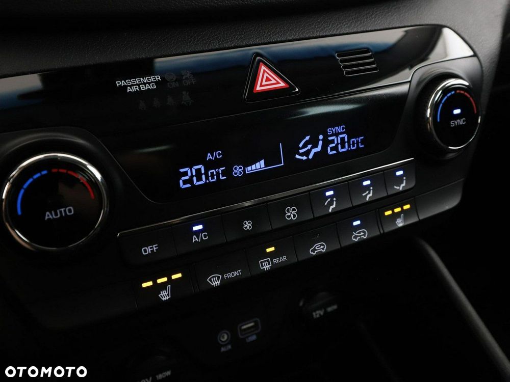 Hyundai Tucson 1.6 GDi 2WD Select - 27