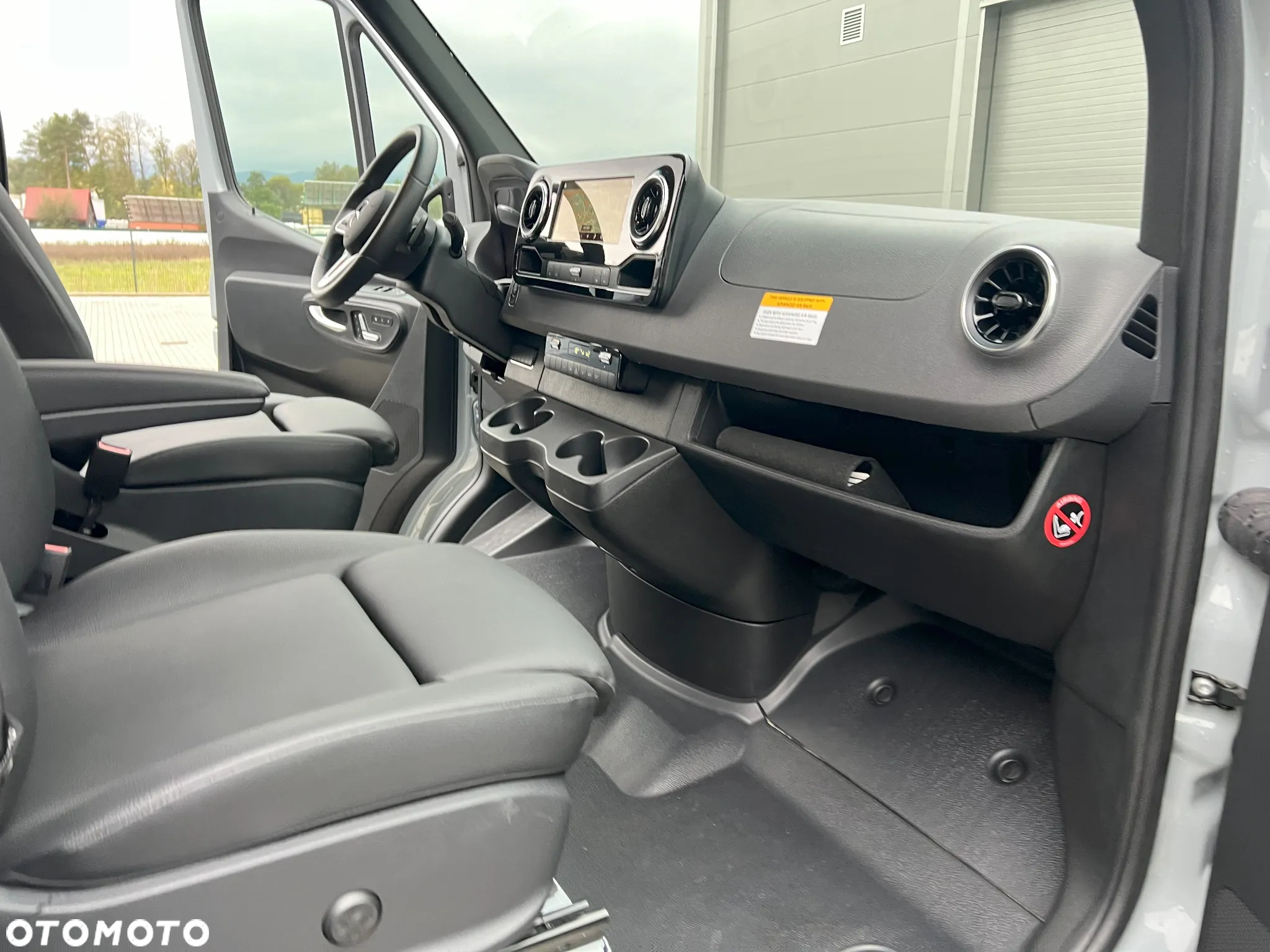Mercedes-Benz SPRINTER 4X4 AWD - 14