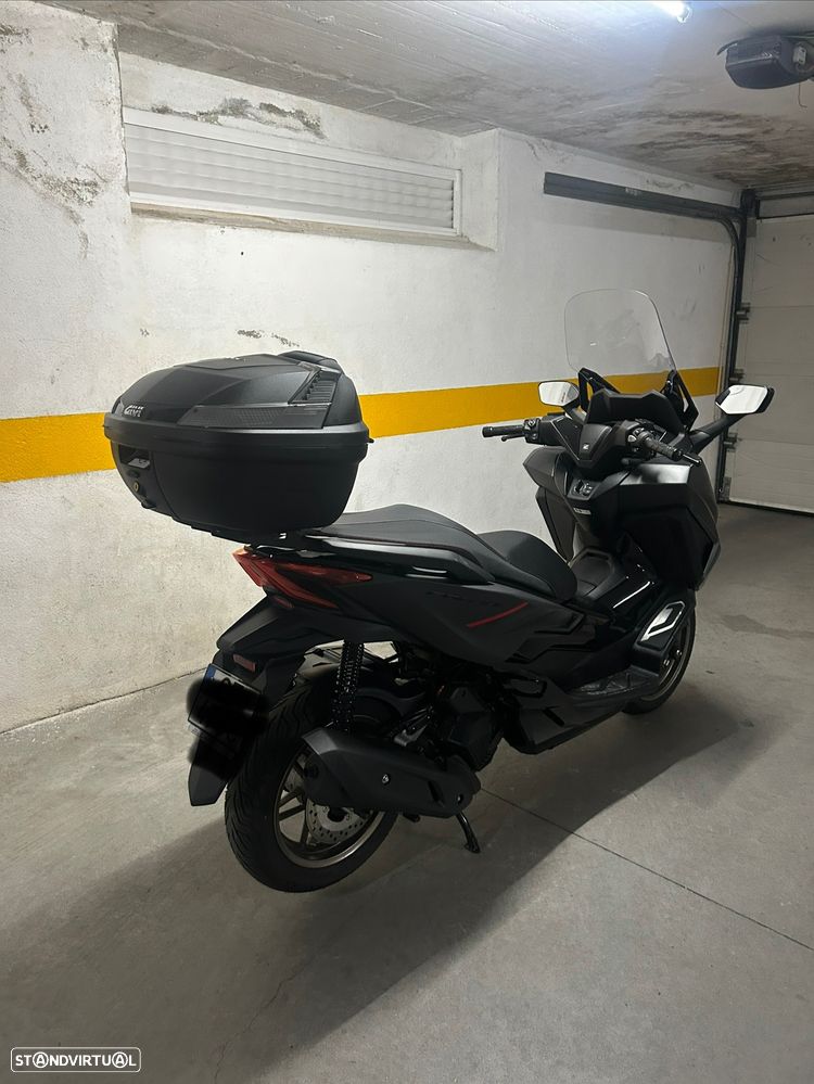 Honda Forza Edição especial - 4
