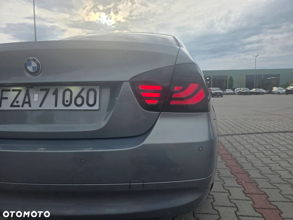 BMW Seria 3 - 11