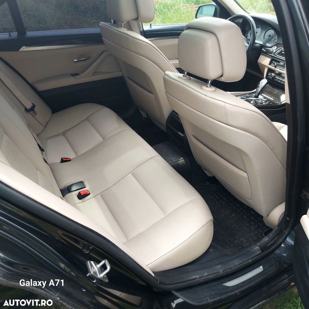 BMW Seria 5 525d Aut. - 11