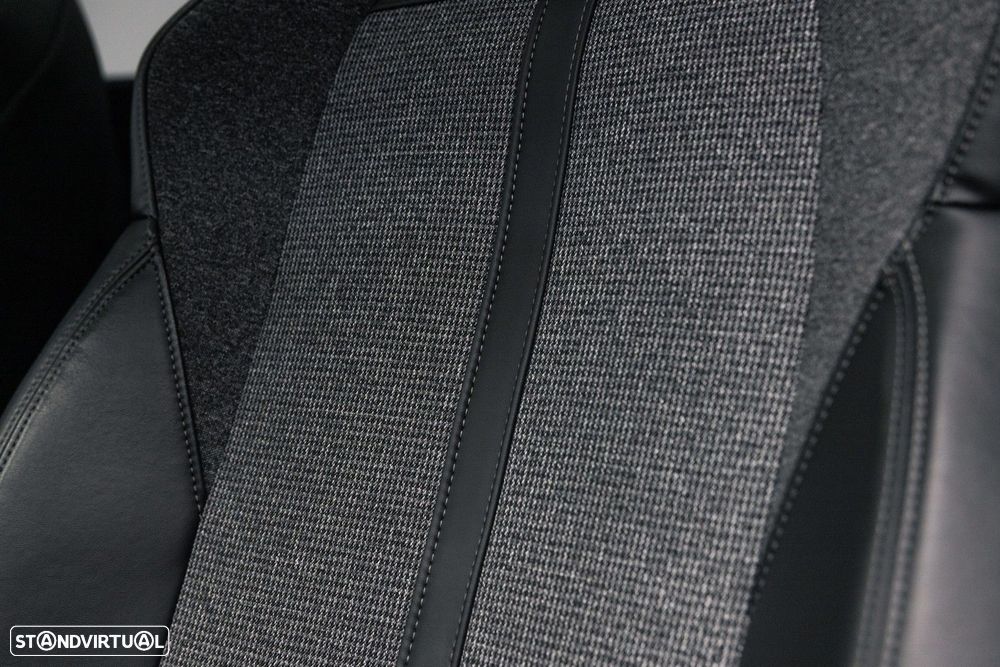 Peugeot 5008 1.5 BlueHDi Allure EAT8 - 25