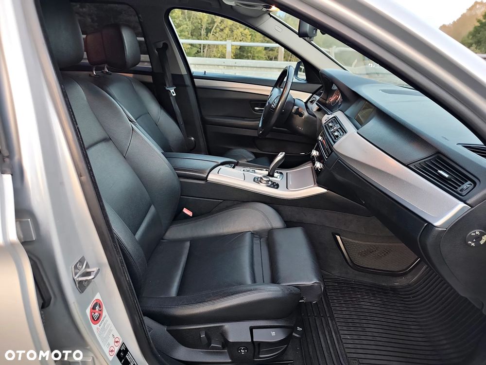 BMW Seria 5 520d Luxury Line - 18
