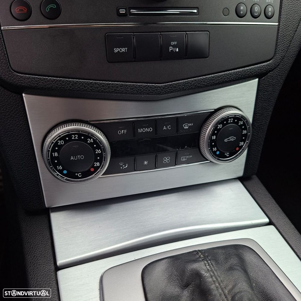 Mercedes-Benz C 350 Station CDI DPF 7G-TRONIC BlueEFFICIENCY SPORT EDITION - 14