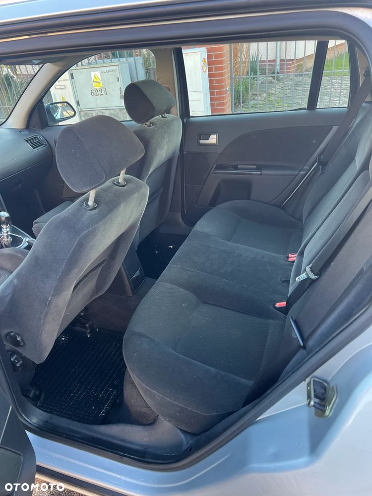 Ford Mondeo - 7