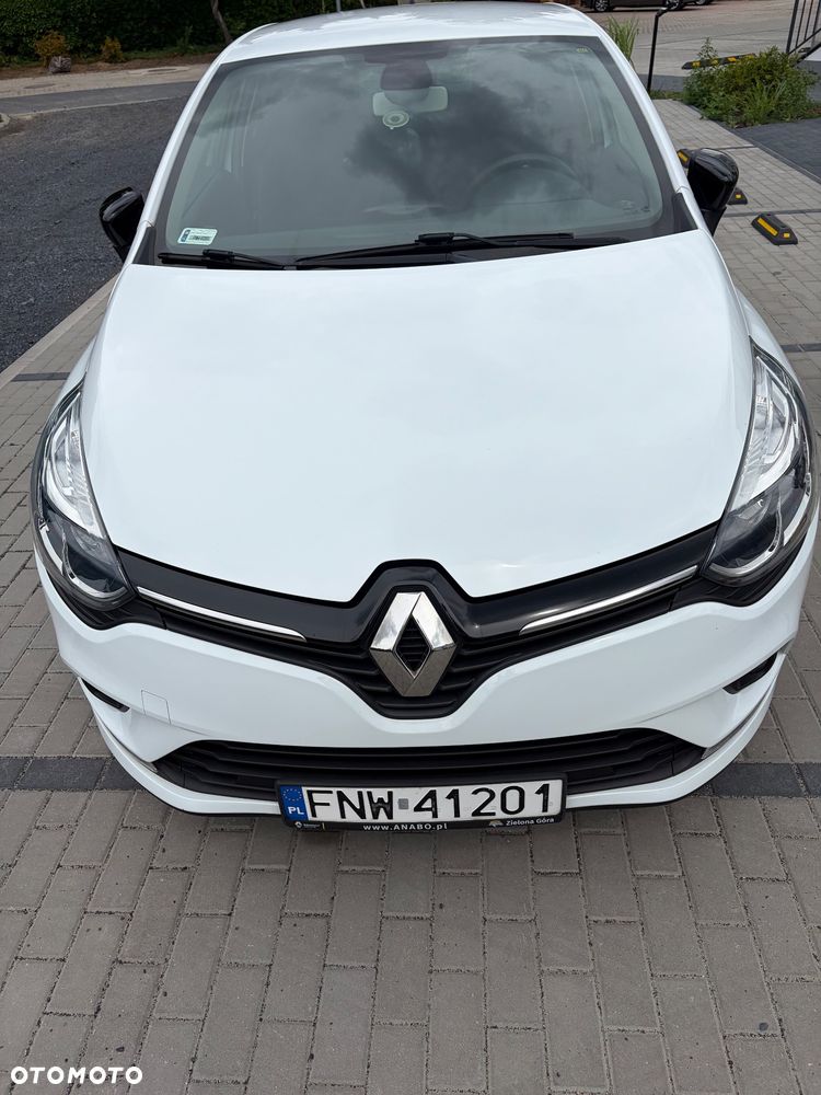 Renault Clio 1.2 16V Limited - 11