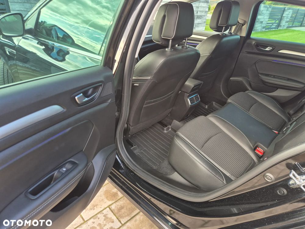 Renault Megane BLUE dCi 150 EDC BOSE EDITION - 15