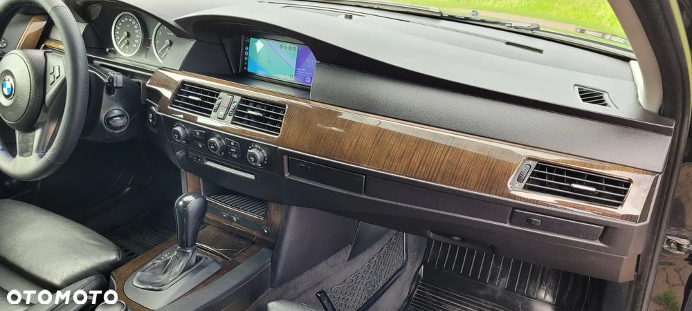 BMW Seria 5 - 35