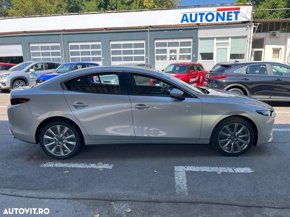 Mazda 3 e-Skyactiv X186 AT MHEV Center-Line - 9