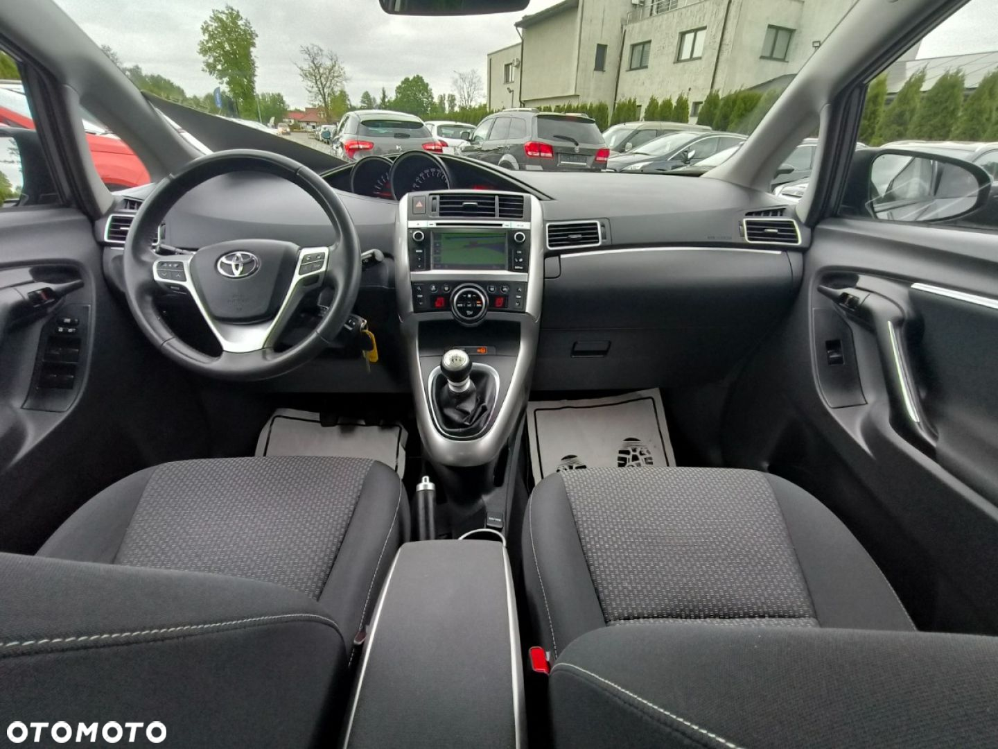 Toyota Verso - 8