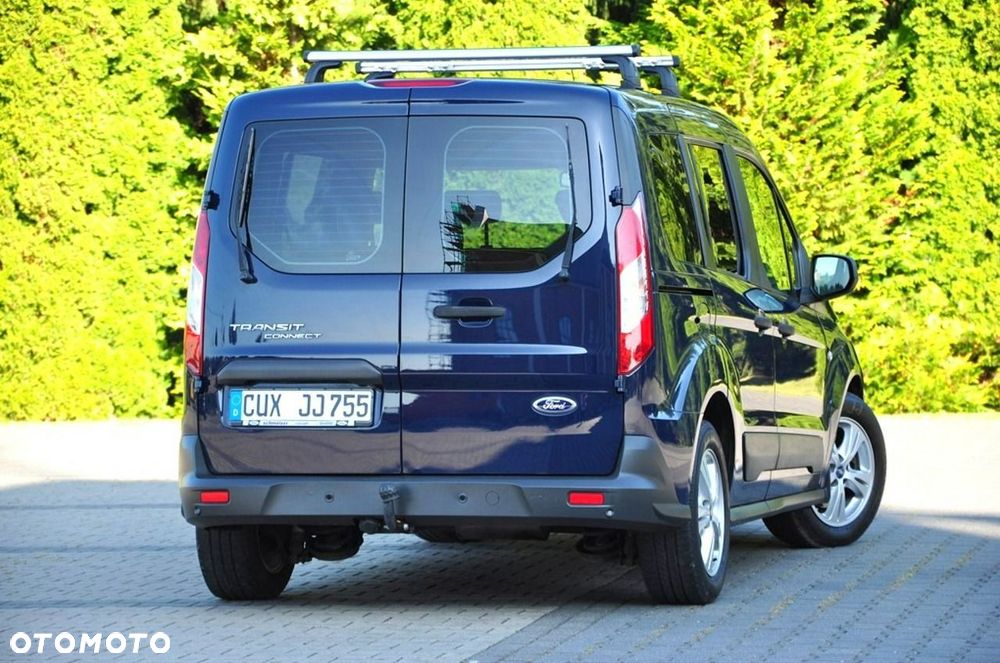 Ford Transit Connect - 13