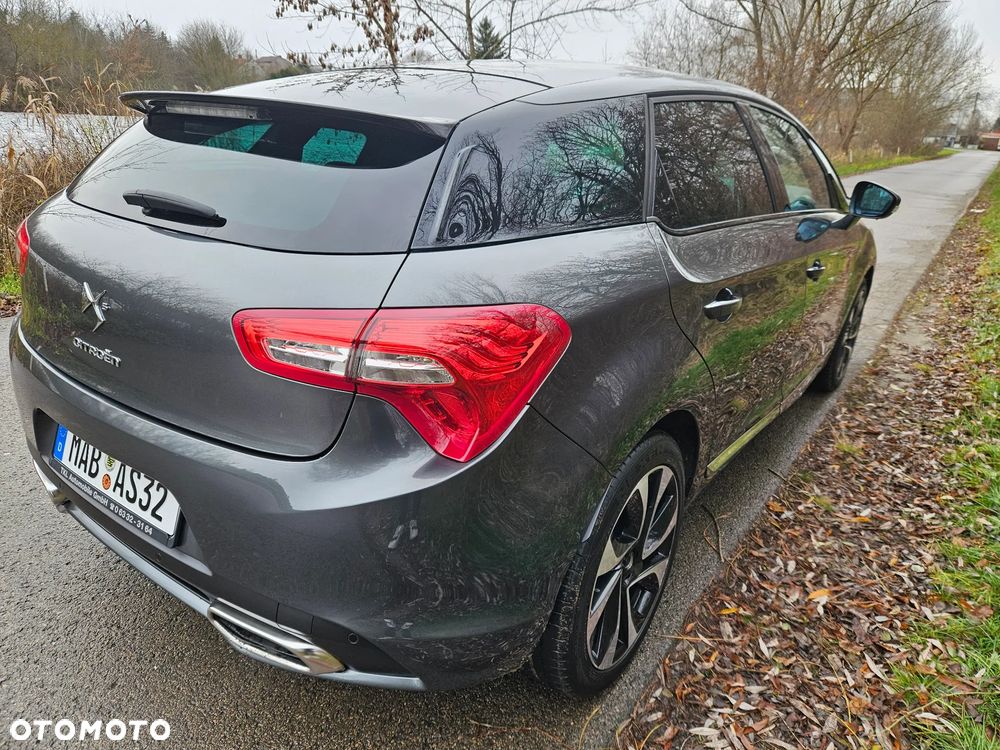 Citroën DS5 1.6 THP SoChic - 9