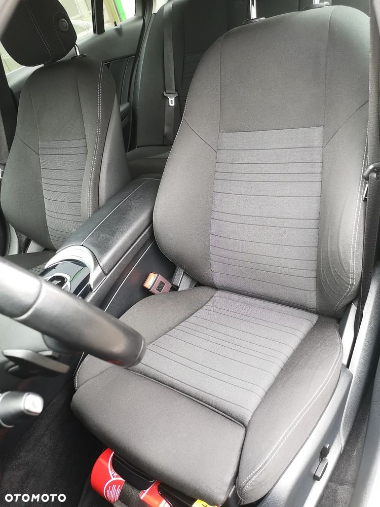 Mercedes-Benz Klasa C - 21