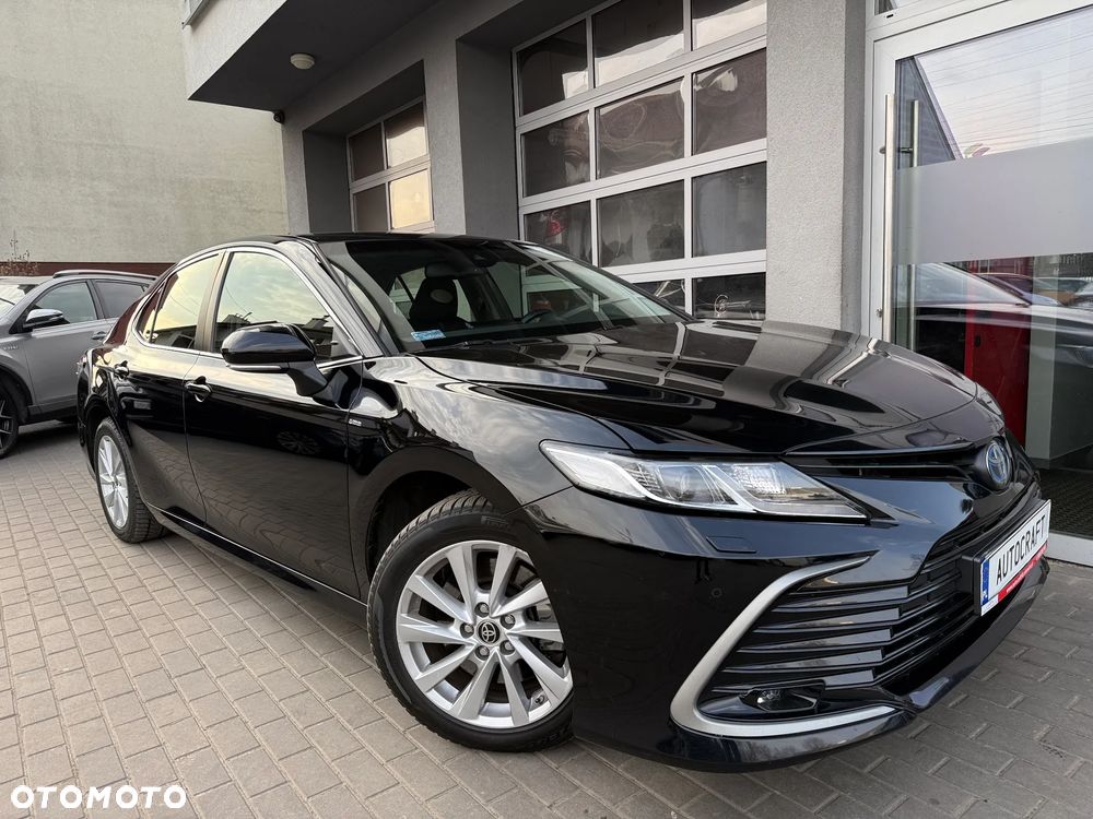 Toyota Camry 2.5 Hybrid Comfort CVT - 22