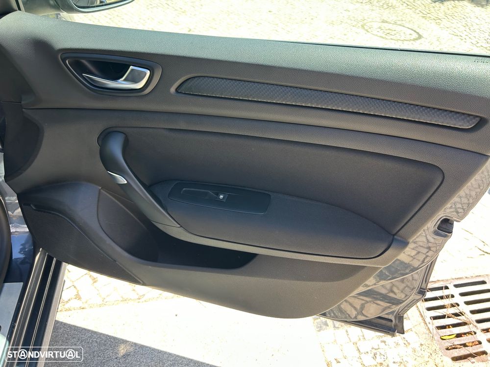 Renault Mégane Sport Tourer 1.5 Blue dCi Limited - 19