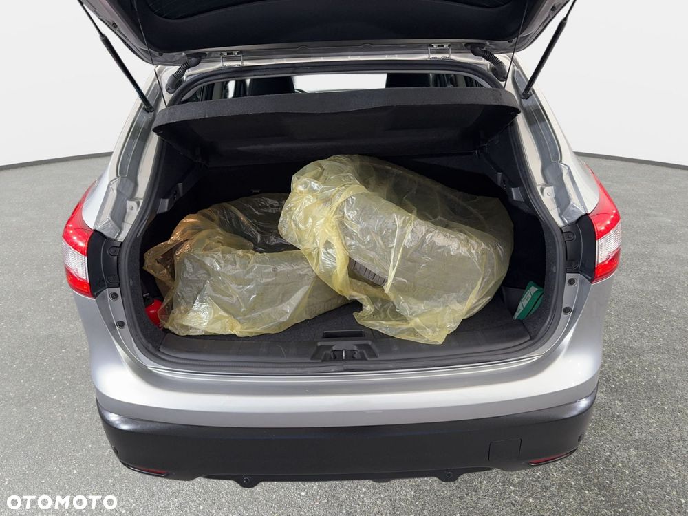 Nissan Qashqai - 15