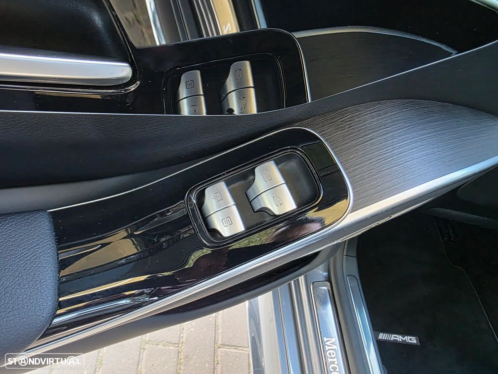 Mercedes-Benz S 400 d Longo 4Matic - 29