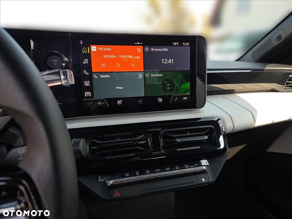 Renault 5 40kWh Urban Range Evolution - 12