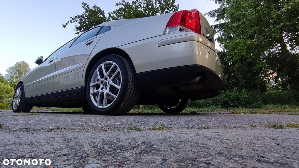 Volvo S60 2.4D Kinetic - 20