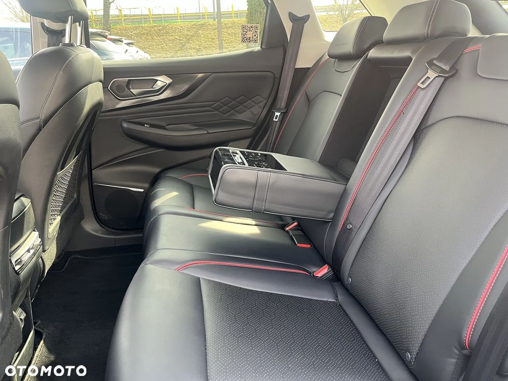 BAIC 7 1.5T Luxury Plus DCT - 17