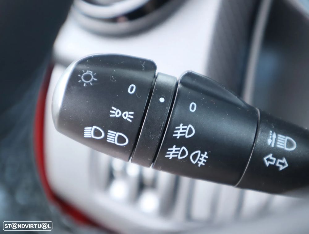 Renault Clio 0.9 TCe Limited Bi-Fuel - 31