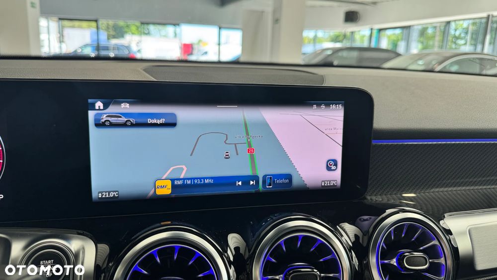 Mercedes-Benz GLB 200 AMG Line 7G-DCT - 21