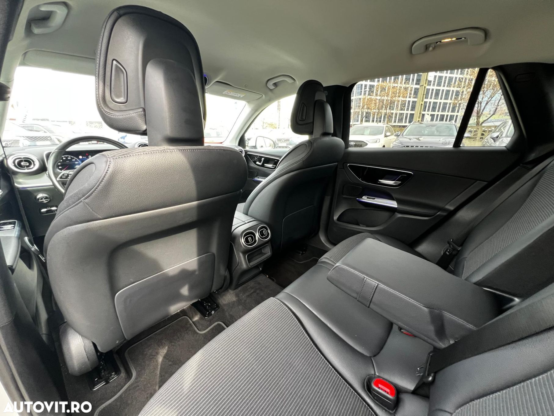 Mercedes-Benz GLC 220 d 4MATIC MHEV - 11