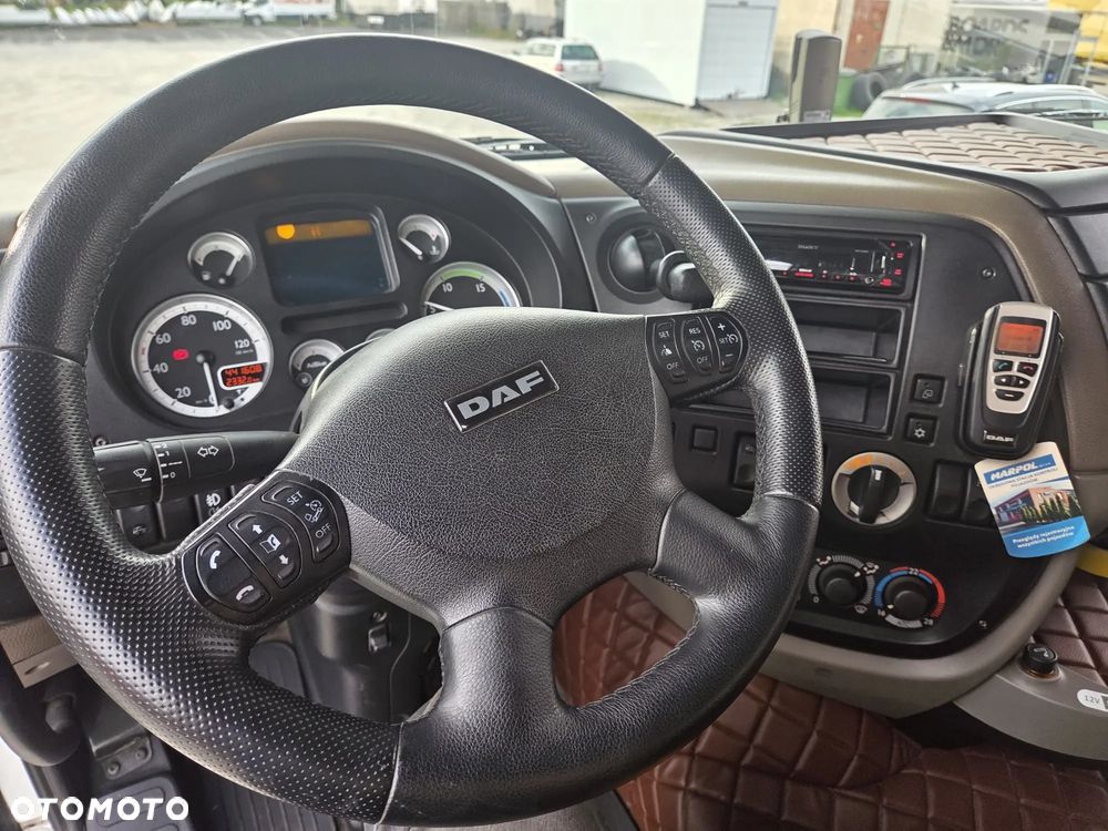 DAF XF 105.460 - 17