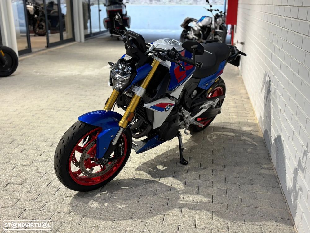 BMW F 900 R Style Sport - 4