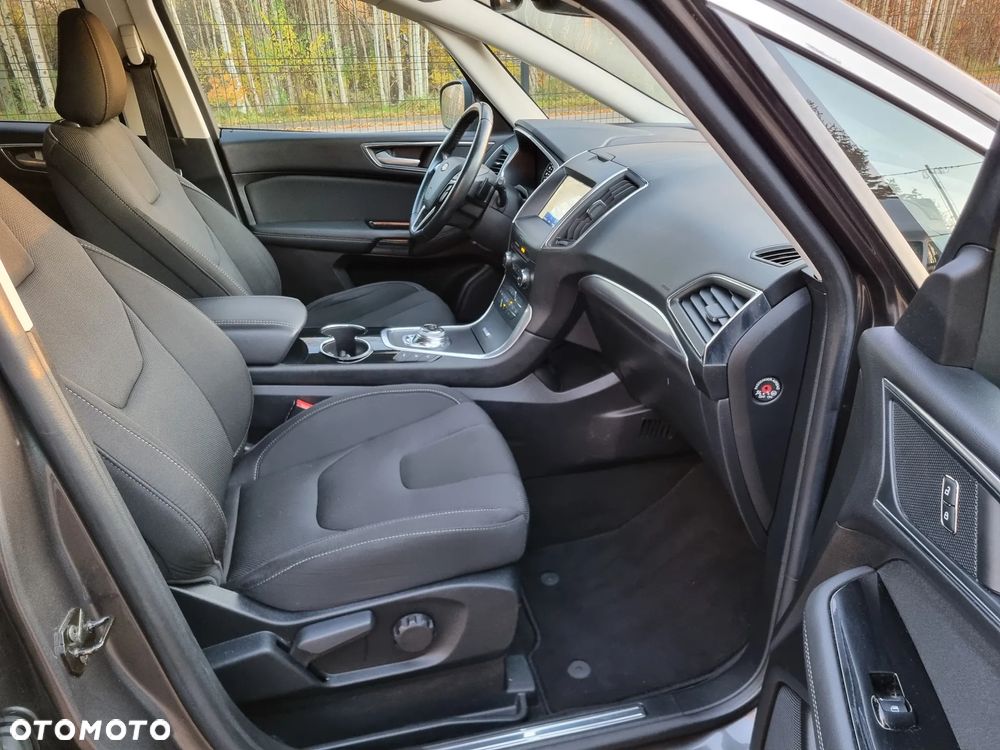 Ford S-Max 2.0 EcoBlue Titanium - 22