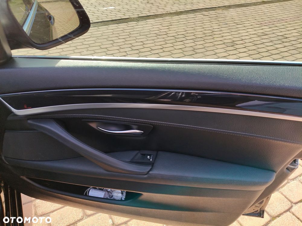 BMW Seria 5 - 15