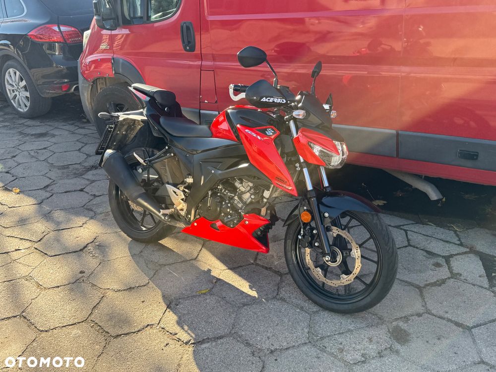 Suzuki GSX - 25