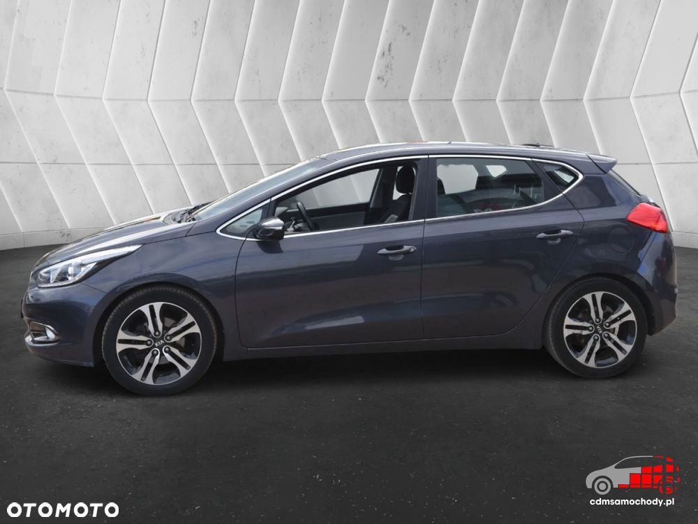 Kia Ceed - 7