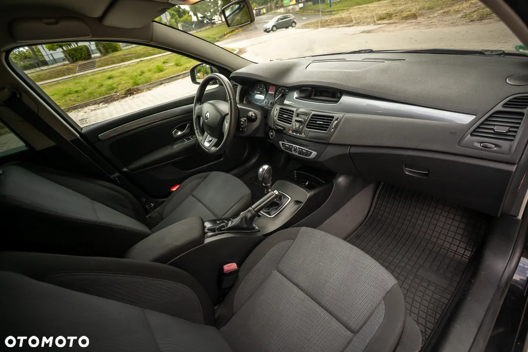 Renault Laguna 1.5 dCi Expression - 21