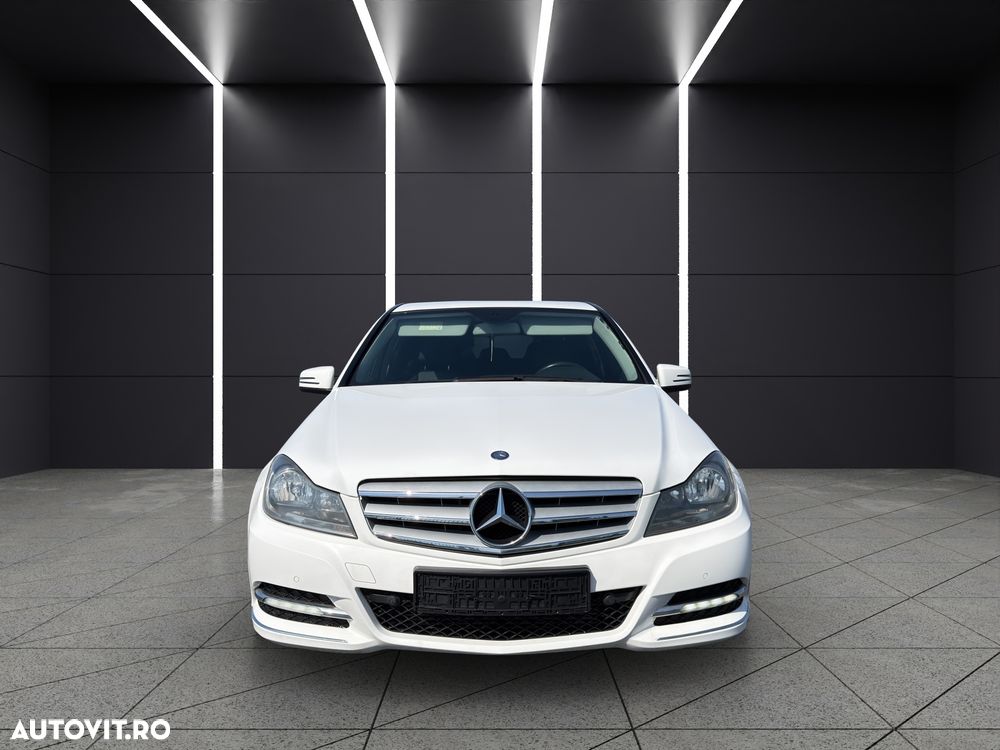 Mercedes-Benz C - 2