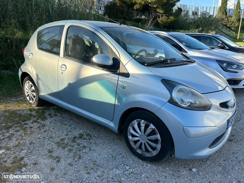 Toyota Aygo 1.0 - 6