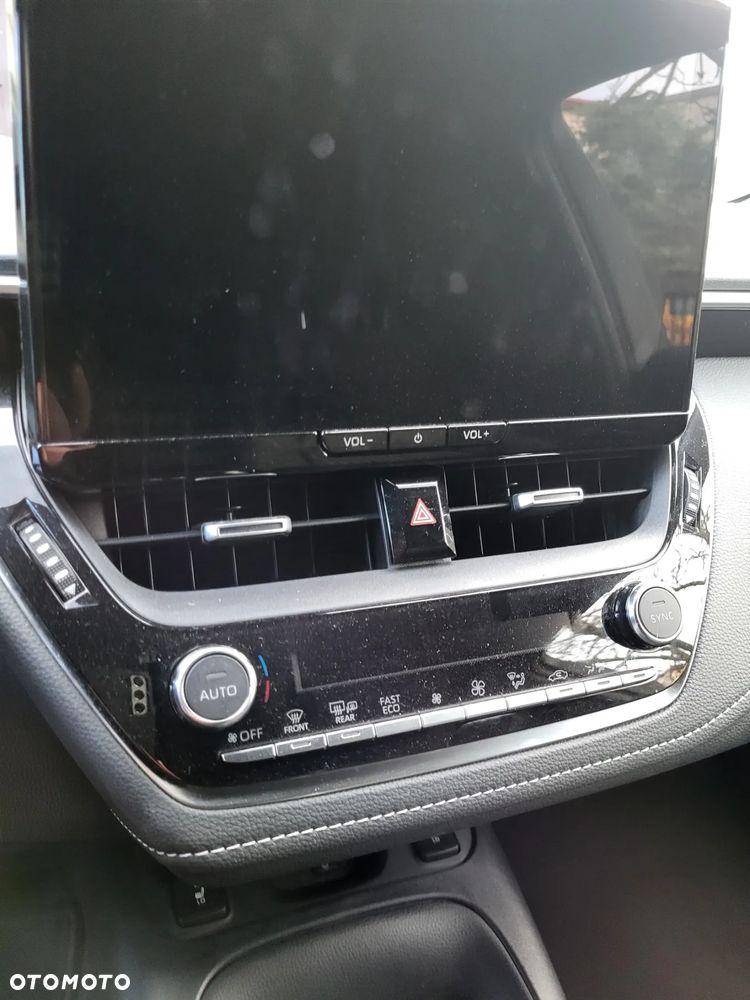 Toyota Corolla 1.8 Hybrid Style - 20