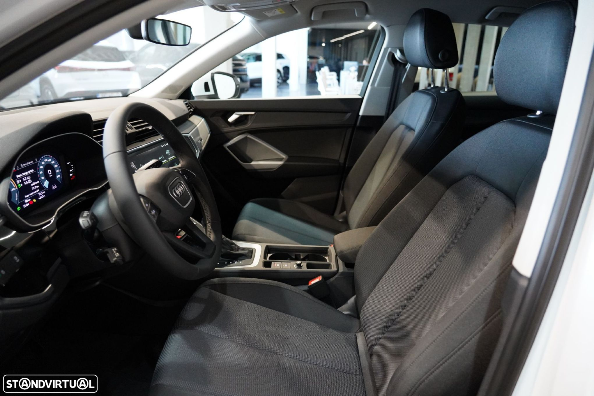 Audi Q3 Sportback 45 TFSIe S tronic - 5