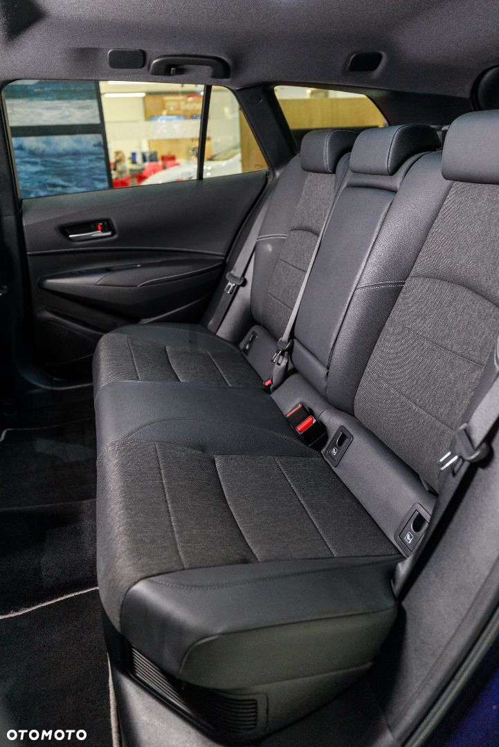 Toyota Corolla - 15