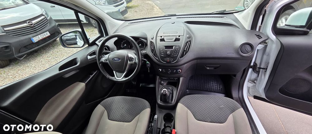 Ford Tourneo Courier 1.0 EcoBoost Ambiente - 13