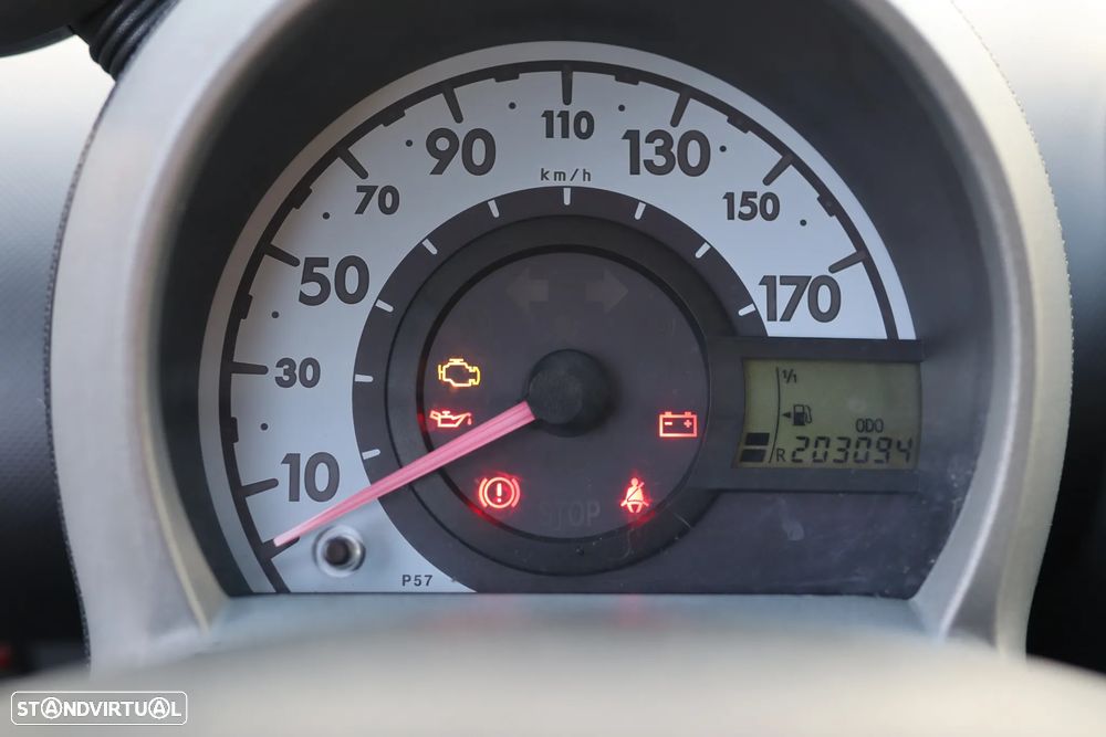 Toyota Aygo 1.0 + AC - 7