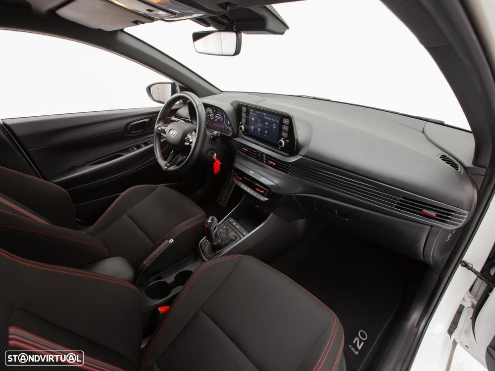 Hyundai i20 1.0 T-GDI DCT Advantage - 9