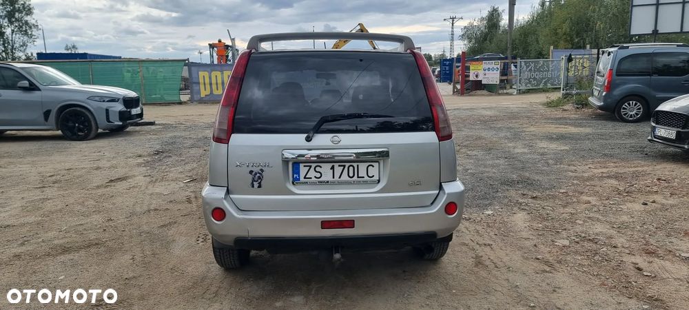 Nissan X-Trail 2.2 dCi Sport - 9